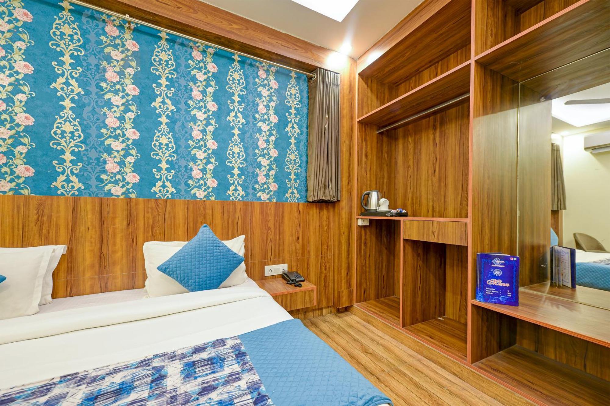 Rosewood Suites A Family Hotel Near Delhi Airport Új-Delhi Kültér fotó