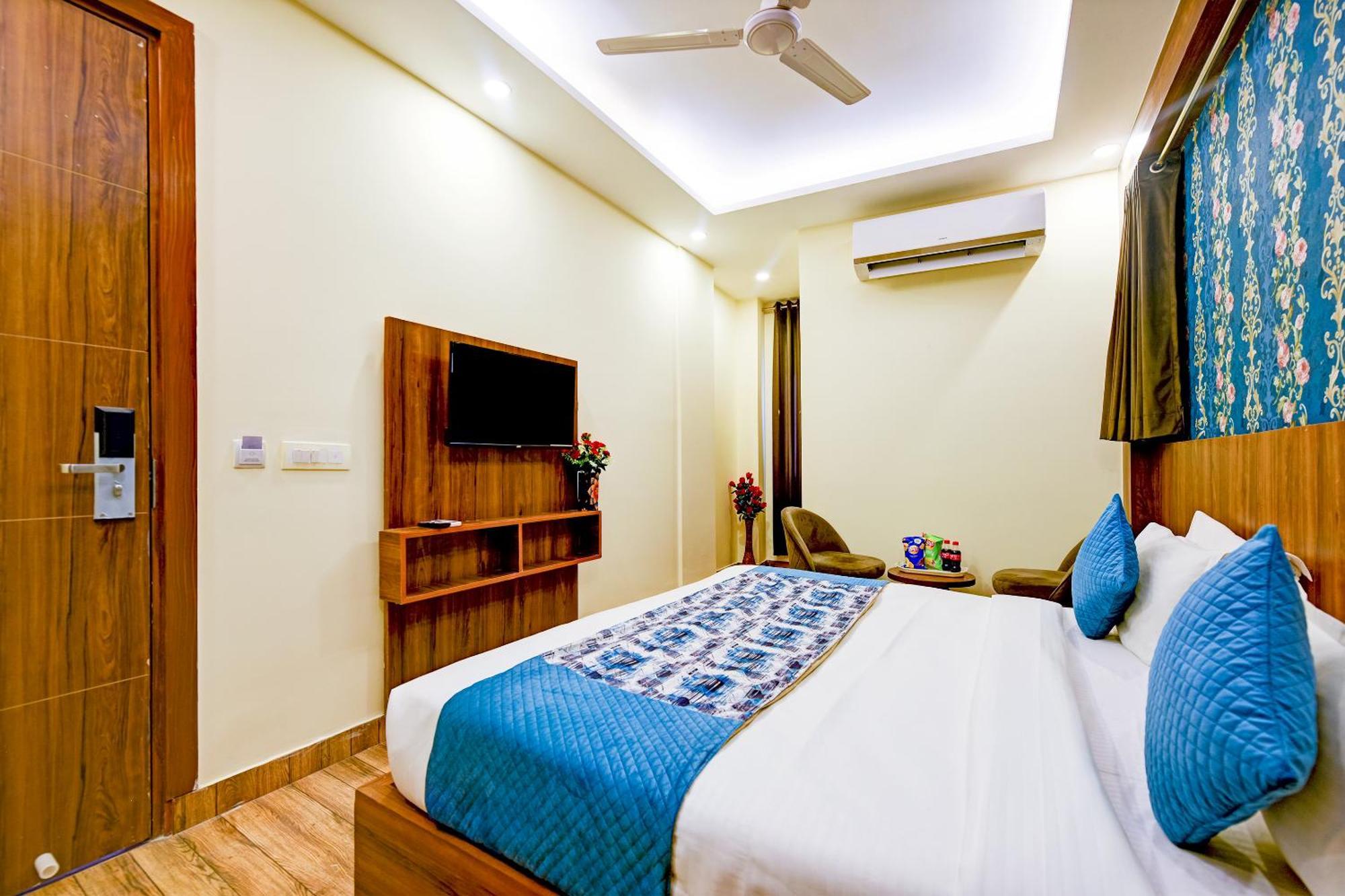 Rosewood Suites A Family Hotel Near Delhi Airport Új-Delhi Kültér fotó